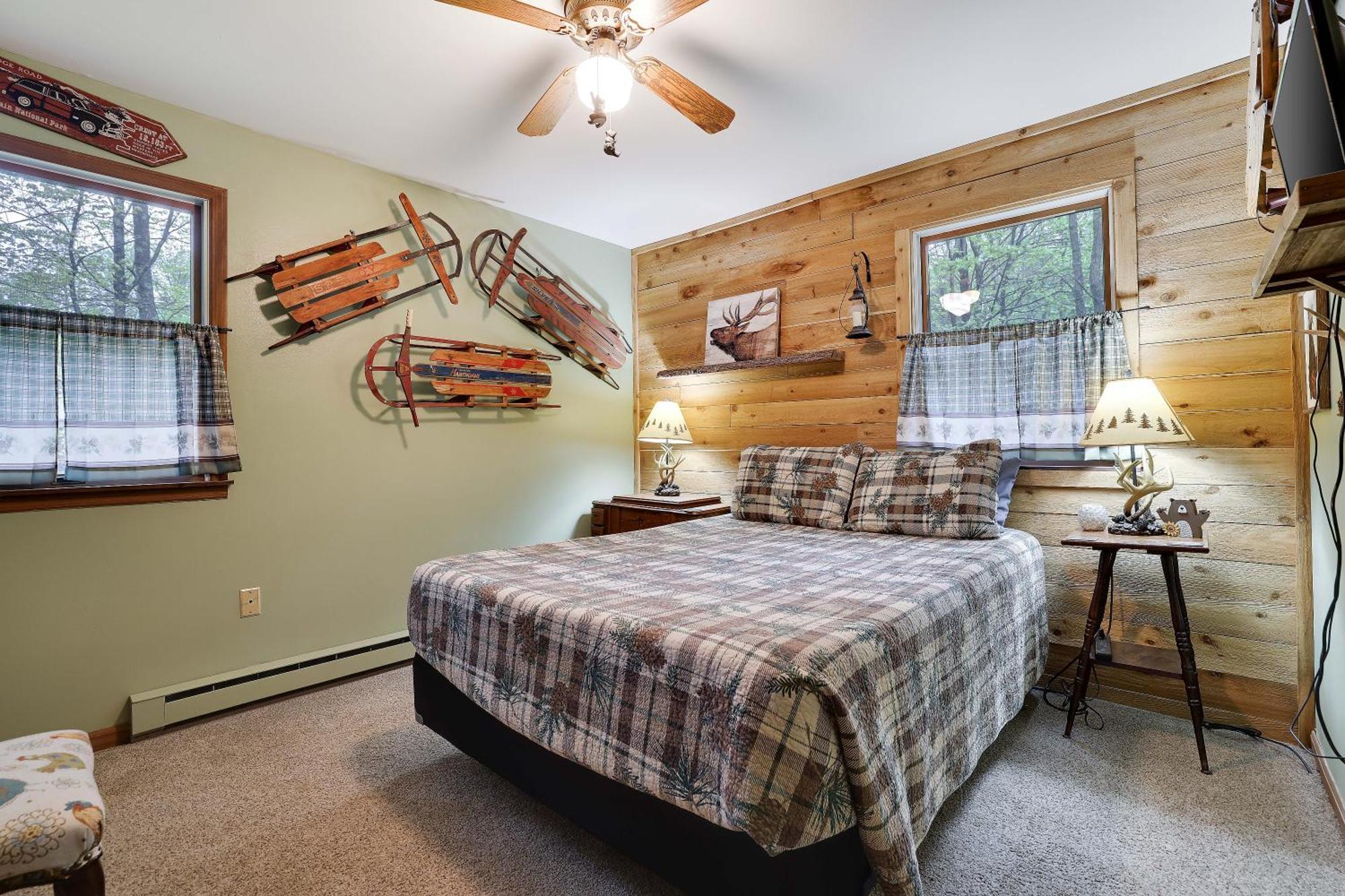Serenity And Fun All In One In This Cozy Pocono Cabin Jim Thorpe Kültér fotó